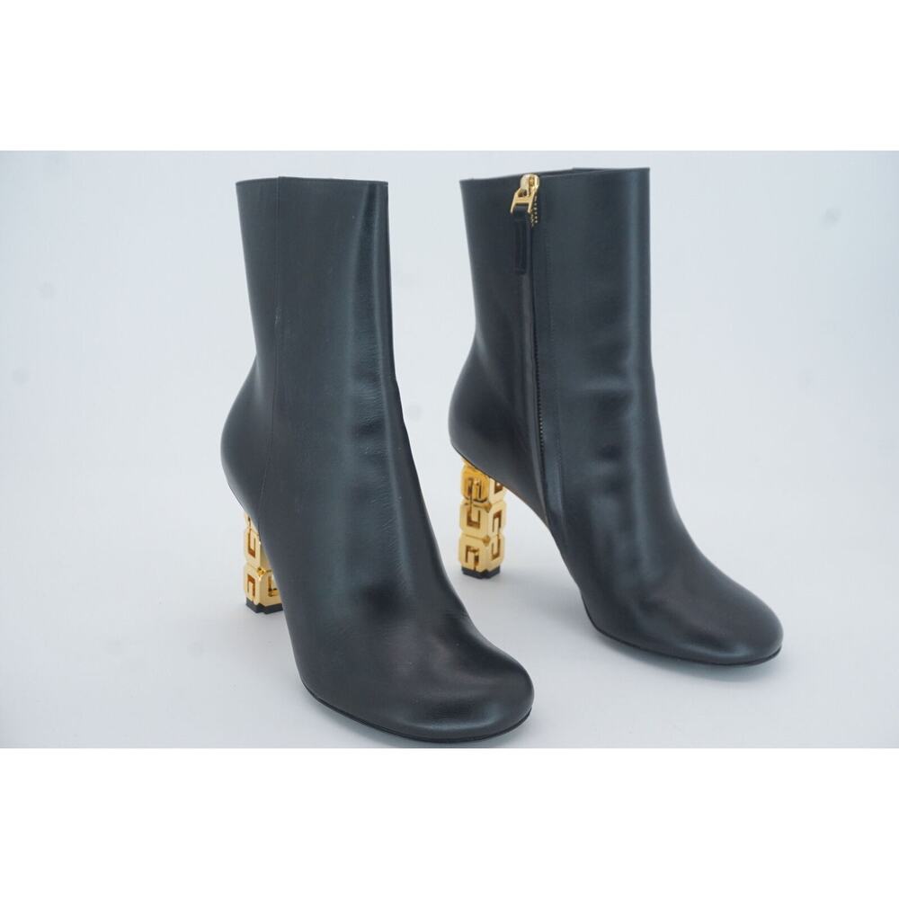 Givenchy Black G Cube Leather Round Toe Ankle Booties SZ 37 Gold Logo Heel $1400 - Picture 5 of 12